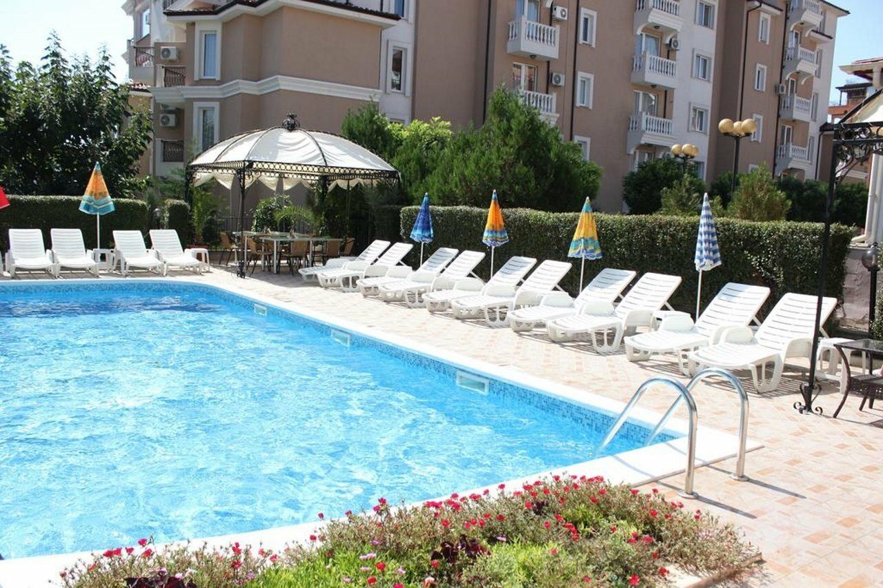 סבטי ולאס Family Hotel Venera מראה חיצוני תמונה